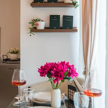 Cozy - Balcony - Center - Unirii 公寓